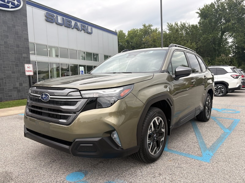 2025 Subaru Forester Premium SUV