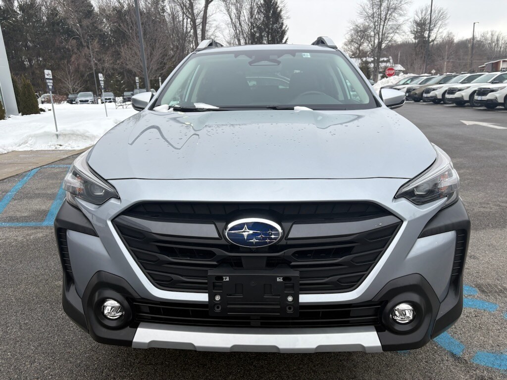 Used 2023 Subaru Outback Touring SUV