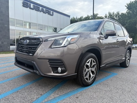 2023 Subaru Forester Premium SUV