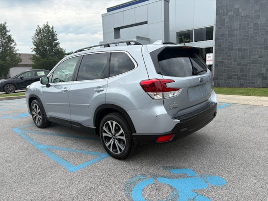 Used 2022 Subaru Forester Limited SUV