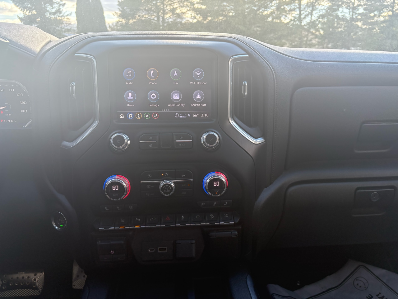 2021 GMC Sierra 2500HD AT4 - Photo 9