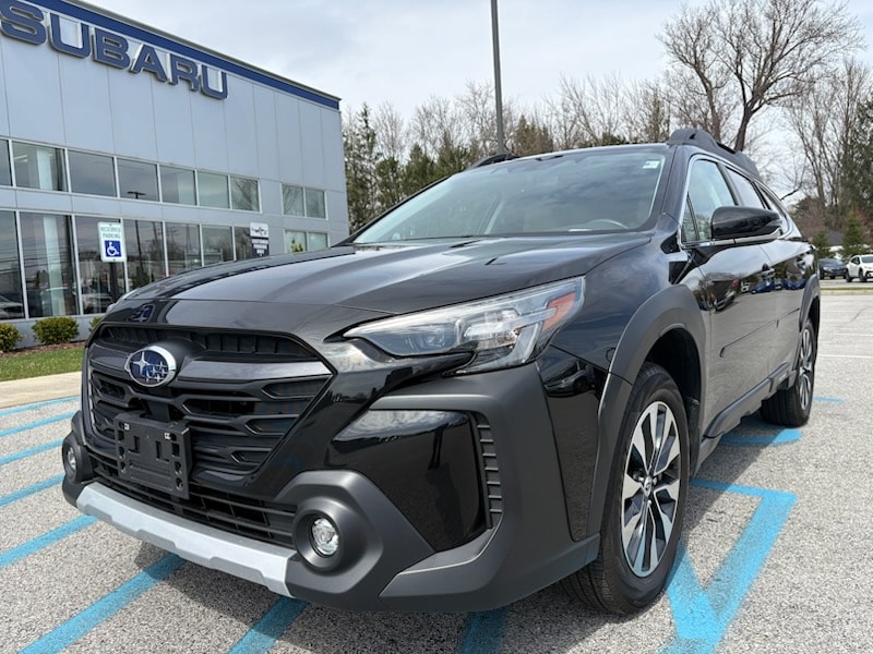 2023 Subaru Outback Limited's photo