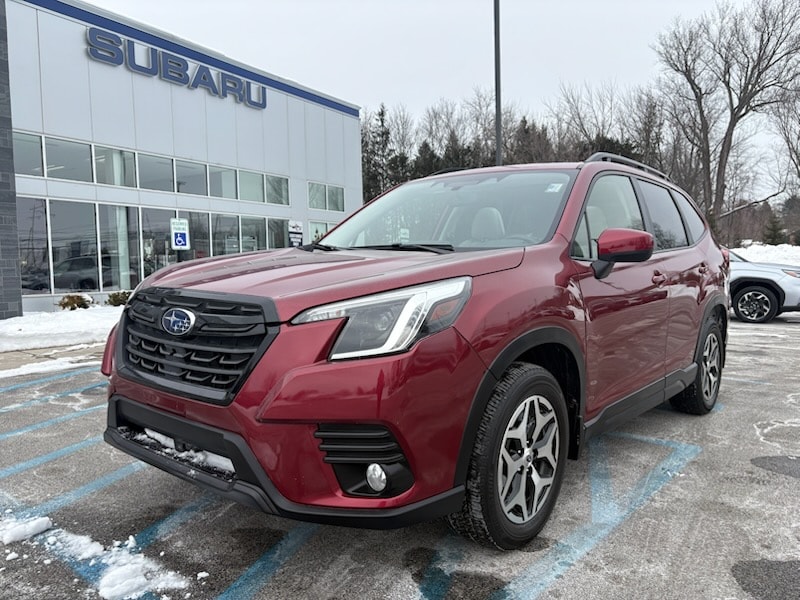 2023 Subaru Forester Premium