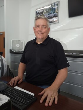 Staff member Bill from fb6fb0a588fc