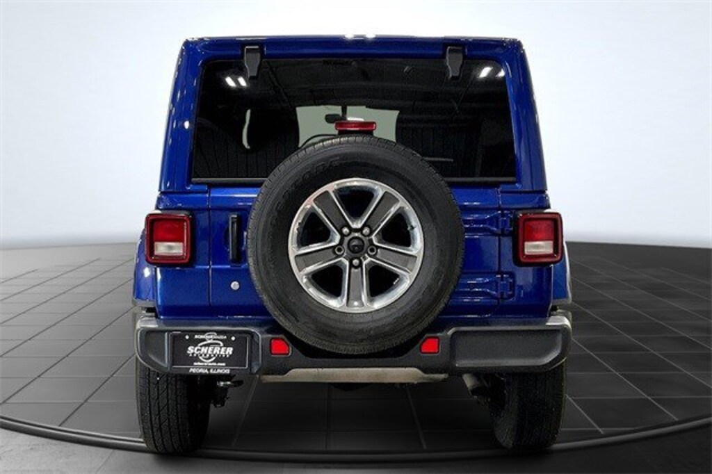 Used 2020 Jeep Wrangler Unlimited Sahara SUV