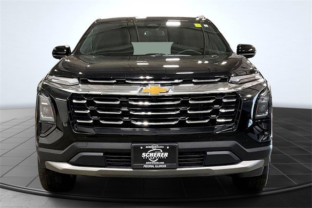 2025 Chevrolet Equinox LT photo 3
