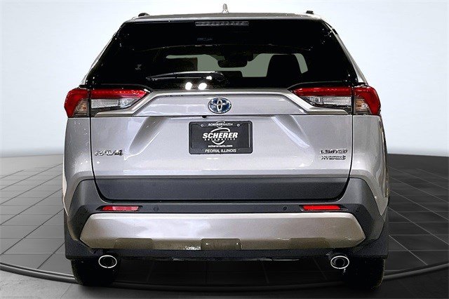 2024 Toyota RAV4 Hybrid Limited photo 4