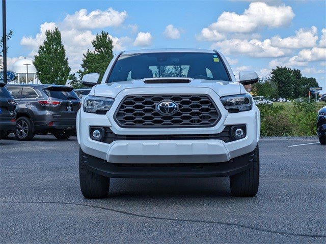 Used 2021 Toyota Tacoma TRD Sport with VIN 3TMCZ5AN4MM427906 for sale in Peoria, IL