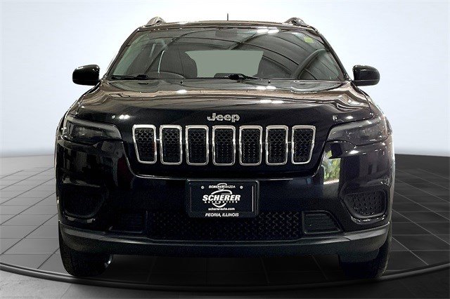 2020 Jeep Cherokee Latitude photo 2