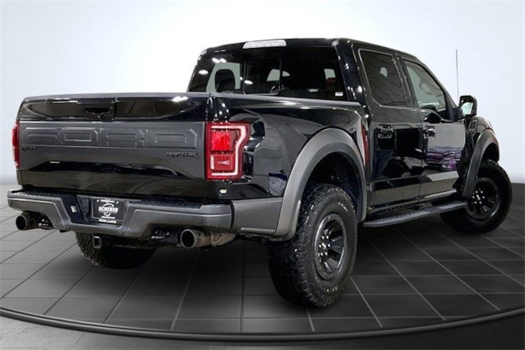 Used 2018 Ford F-150 Raptor Truck SuperCrew Cab