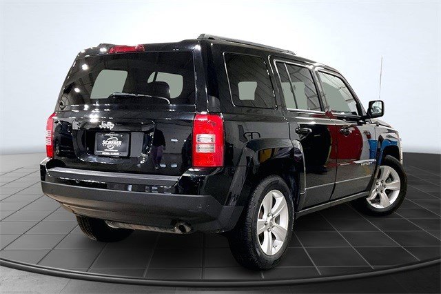 2012 Jeep Patriot Sport photo 2