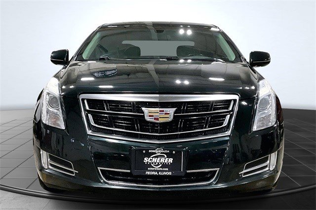 2016 Cadillac XTS Luxury photo 3