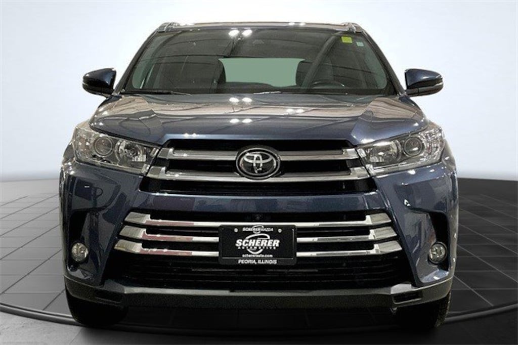 Used 2018 Toyota Highlander Limited Platinum V6 SUV