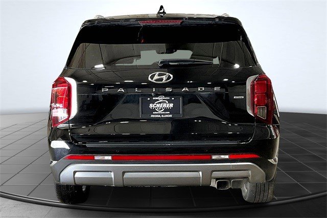 2024 Hyundai Palisade Limited photo 3