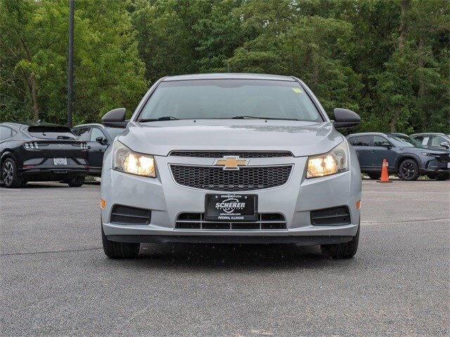 Used 2011 Chevrolet Cruze LS with VIN 1G1PC5SH7B7149353 for sale in Peoria, IL