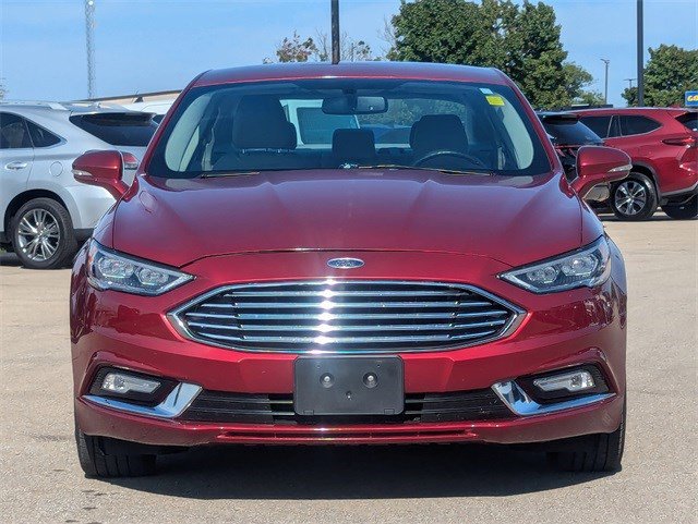 Used 2017 Ford Fusion SE with VIN 3FA6P0HD9HR256930 for sale in Peoria, IL