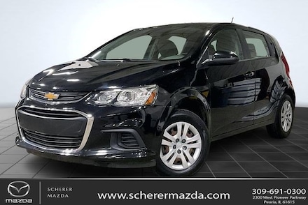 2020 Chevrolet Sonic LT w/1FL Hatchback