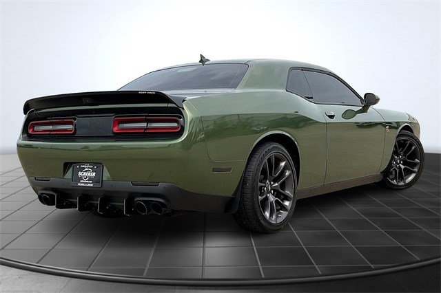 2022 Dodge Challenger R/T Scat Pack photo 2
