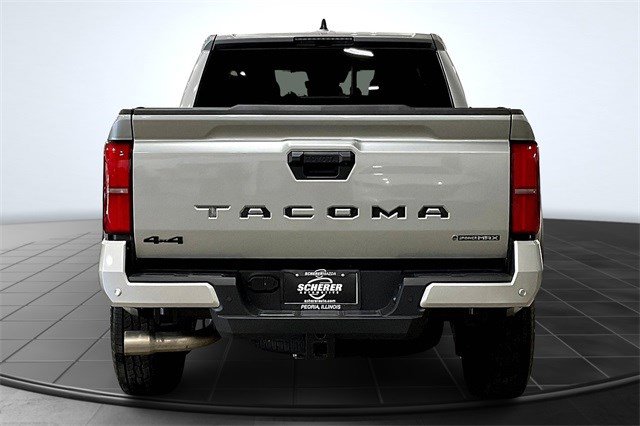 2025 Toyota Tacoma TRD Sport Double Cab photo 4