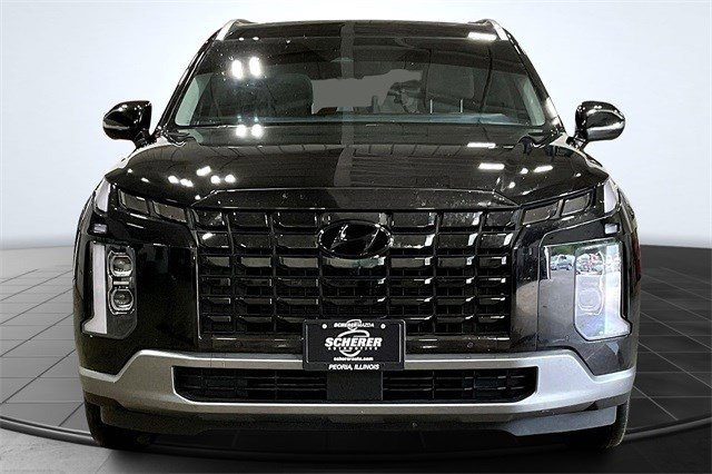 2024 Hyundai Palisade Limited photo 2