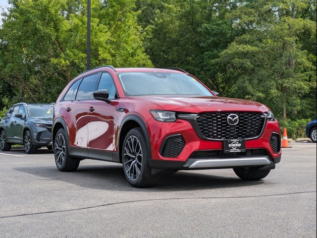 2025 Mazda CX-70 Premium photo 3