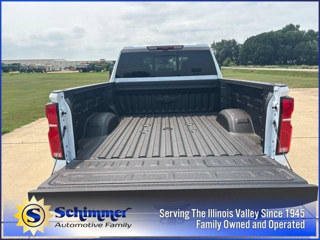 2026 Chevrolet Silverado 3500HD High Country - Photo 16