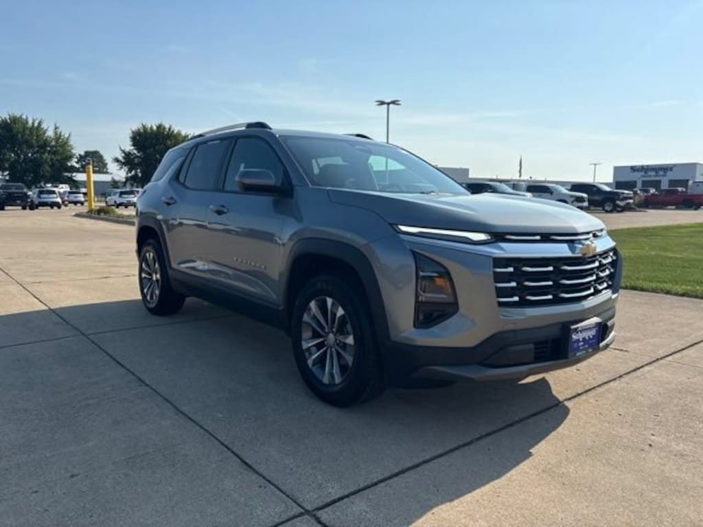 Used 2025 Chevrolet Equinox LT SUV