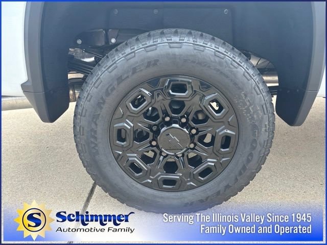 2026 Chevrolet Silverado 3500HD High Country - Photo 9