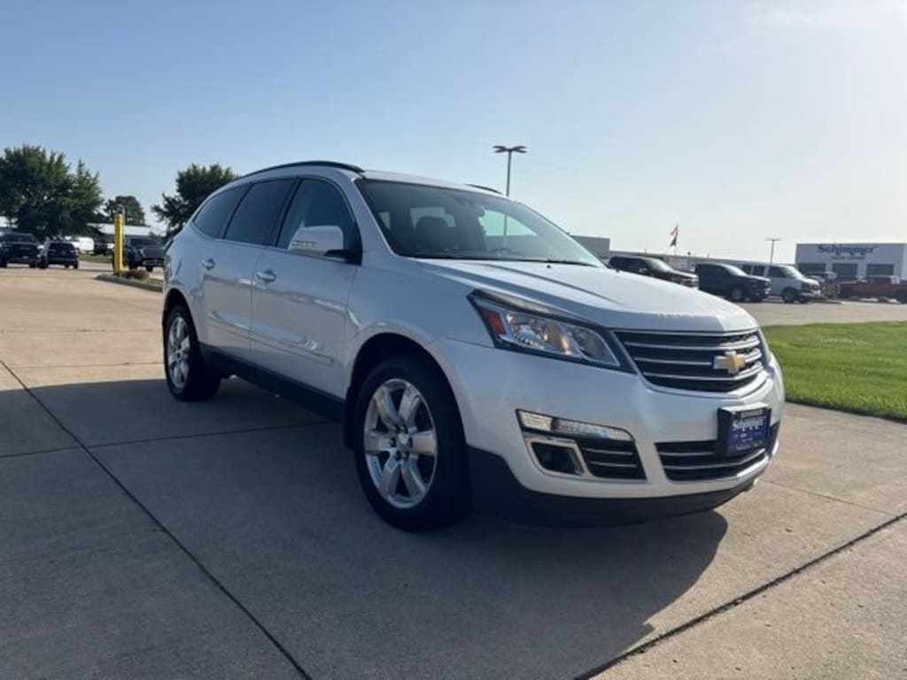 Used 2017 Chevrolet Traverse Premier SUV