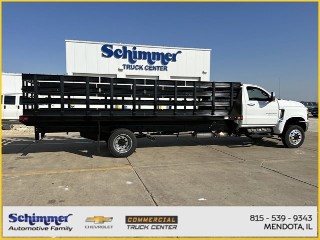 2024 Chevrolet Silverado 4500 Medium Duty Chassis Cab Work Truck's photo