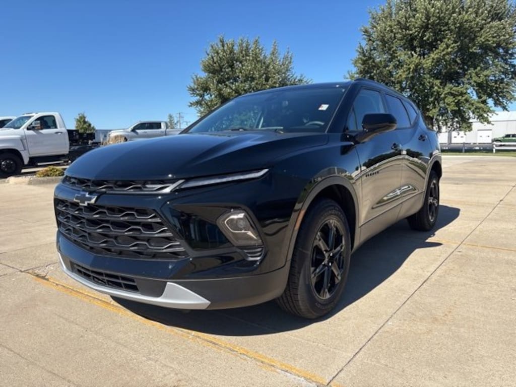 New 2025 Chevrolet Blazer 2LT SUV
