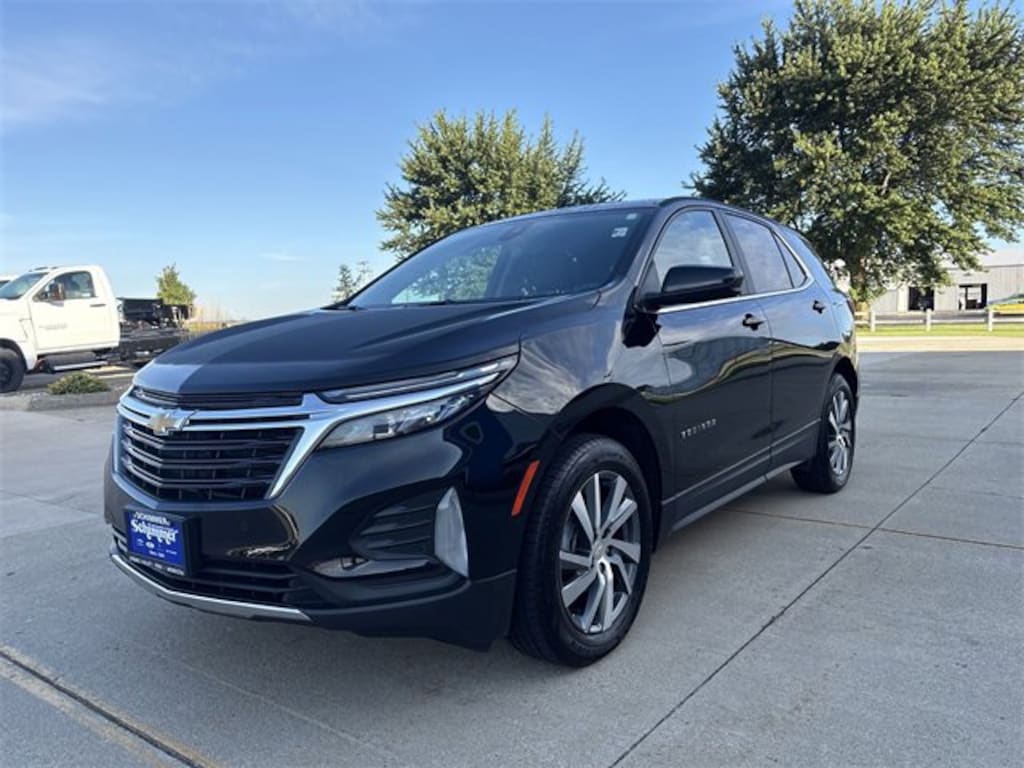 Used 2022 Chevrolet Equinox LT SUV