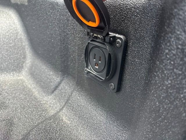 2026 Chevrolet Colorado Z71 - Photo 19