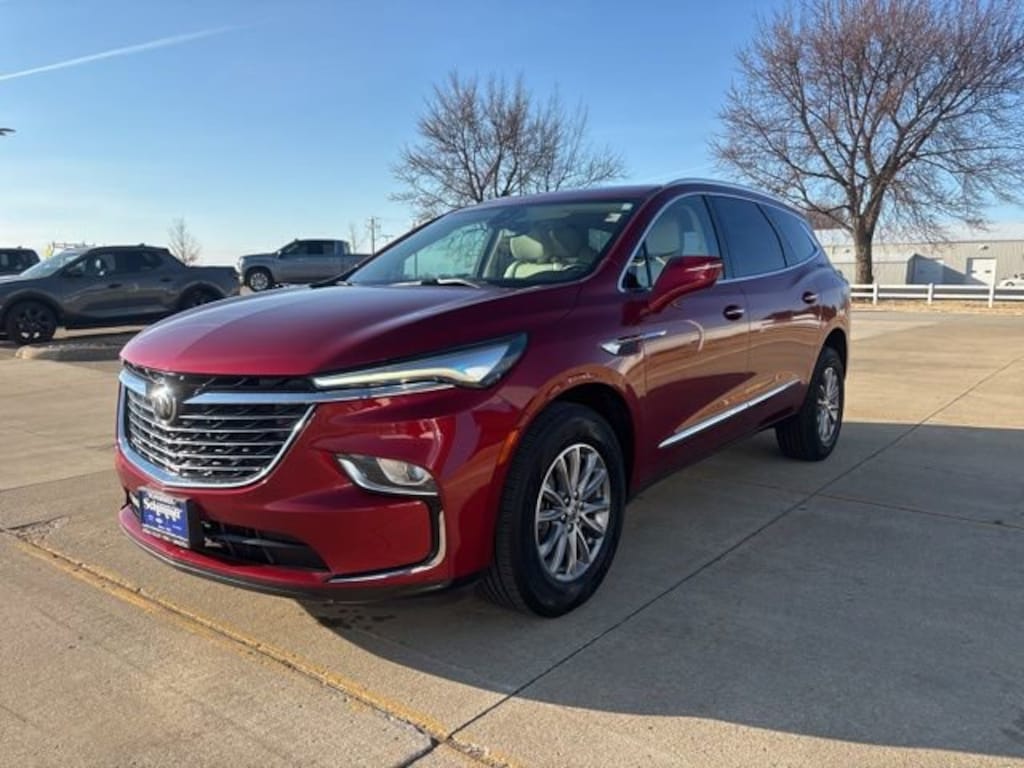 Used 2023 Buick Enclave Essence SUV