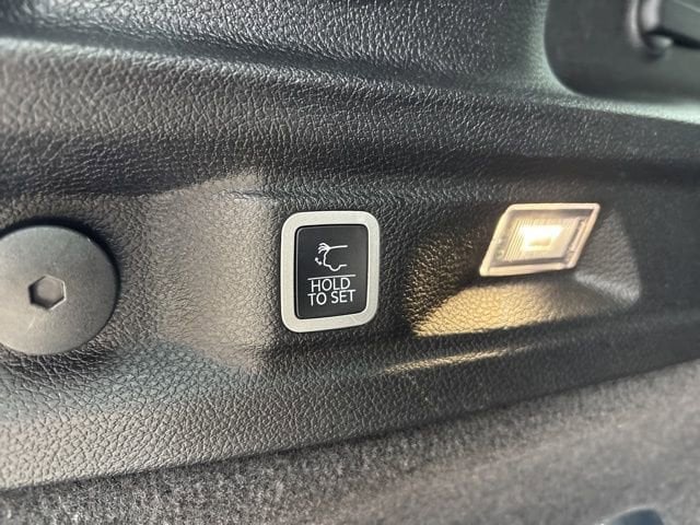 2021 Jeep Grand Cherokee L Overland - Photo 18