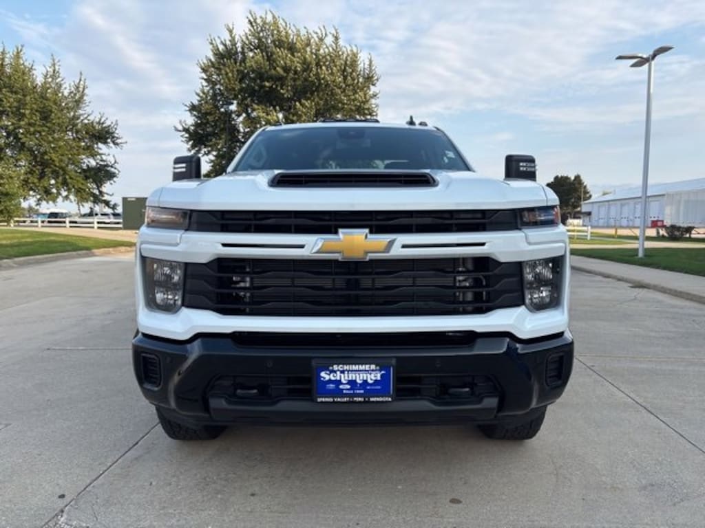 New 2025 Chevrolet Silverado 2500 HD Custom Truck