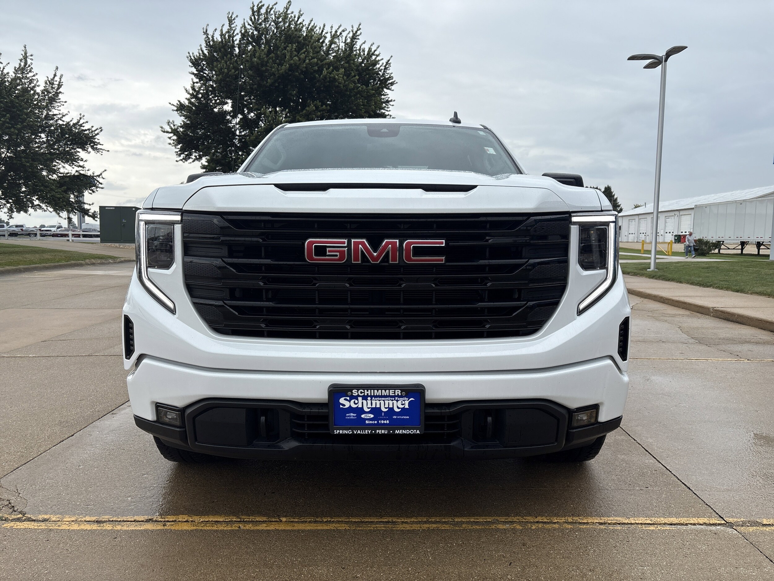 2022 Gmc Sierra 1500 Elevation photo 3