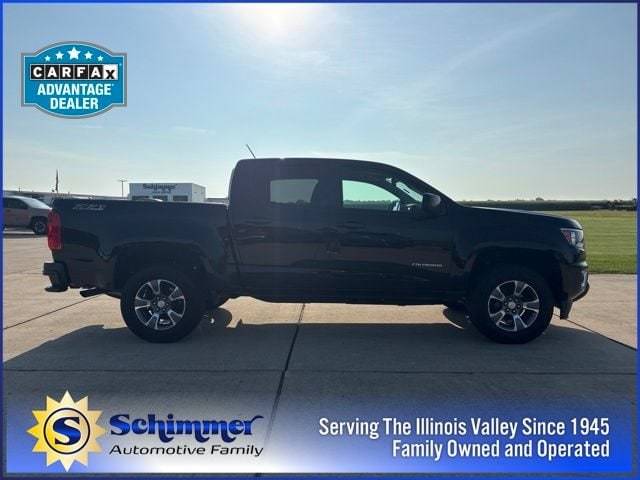 Black 2015 Chevrolet Colorado Pickup Truck Four-Wheel Drive Automatic