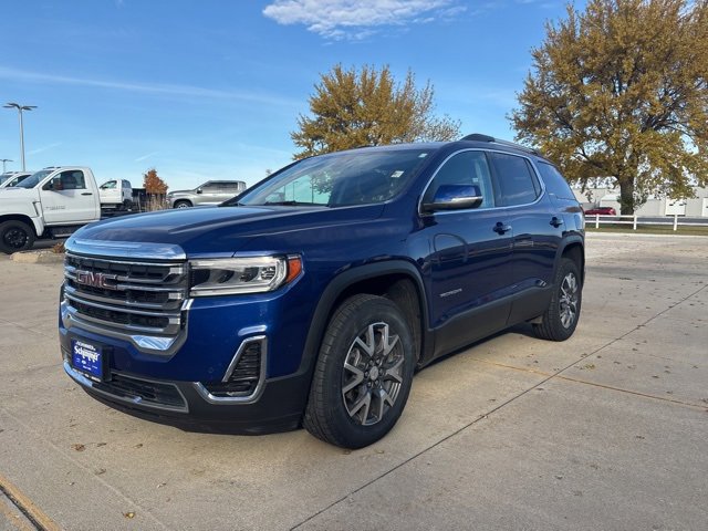 2023 Gmc Acadia SLE photo 2