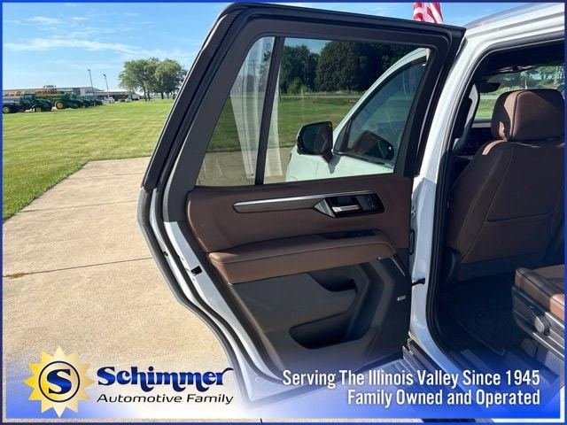 2026 Chevrolet Tahoe High Country - Photo 15