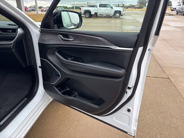 2021 Jeep Grand Cherokee L Overland - Photo 23