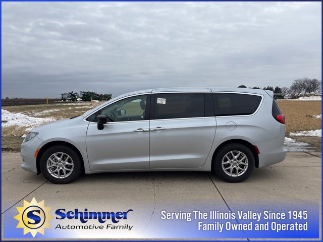2024 Chrysler Voyager LX Van Passenger's photo