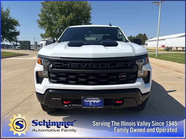 2025 Chevrolet Silverado 1500 Custom Trail Boss 4X4 Crew Cab Short Box's photo