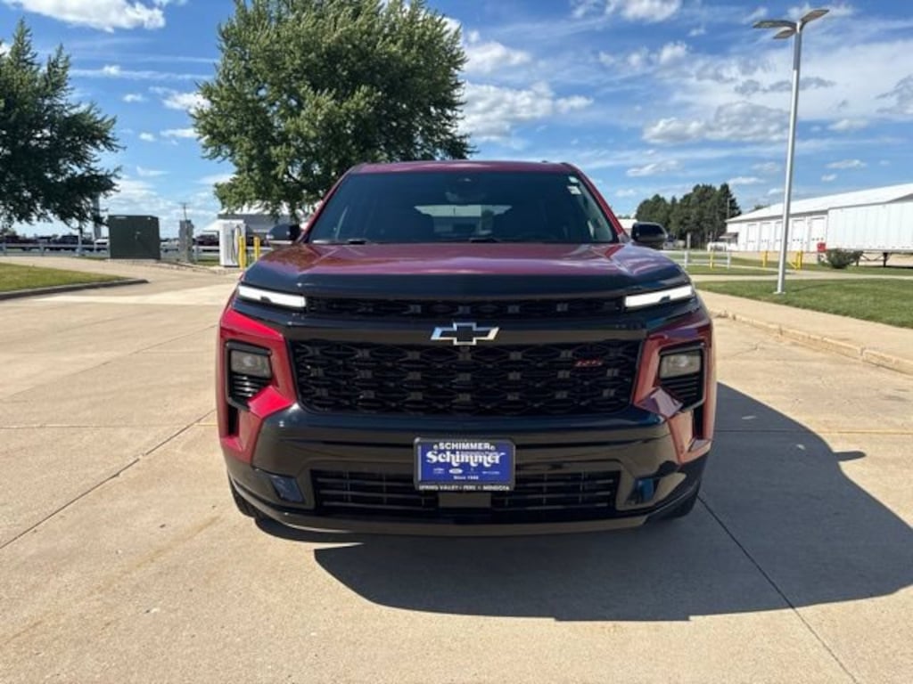 Used 2024 Chevrolet Traverse RS SUV