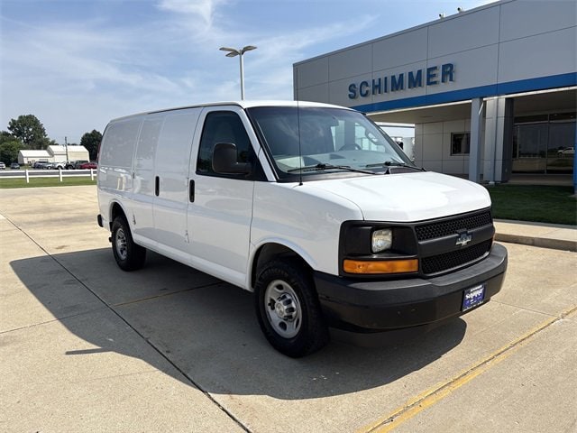 Used 2017 Chevrolet Express Cargo Work Van with VIN 1GCWGAFF9H1129089 for sale in Mendota, IL