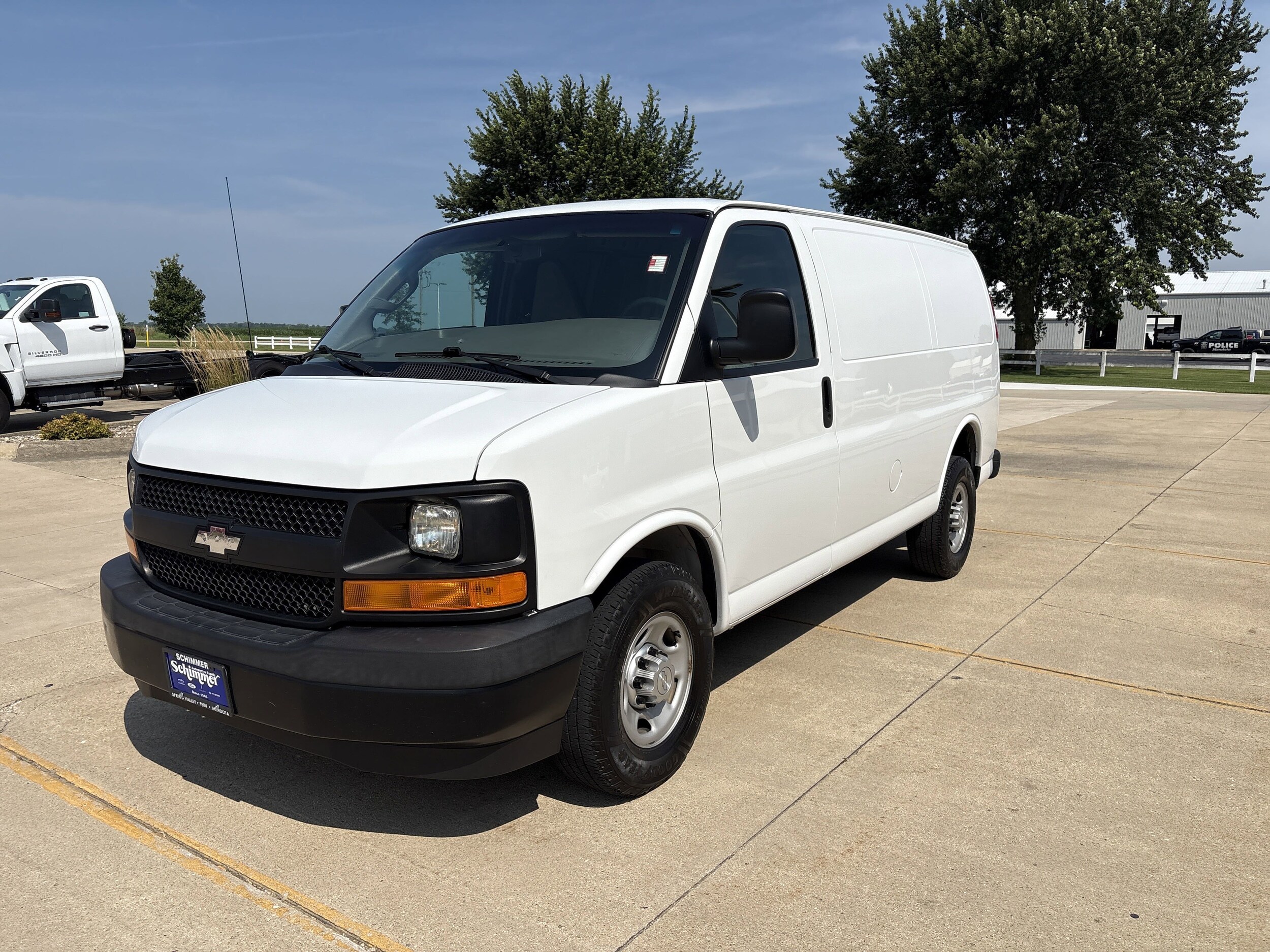 2017 Chevrolet Express 2500 Work Van Cargo photo 3
