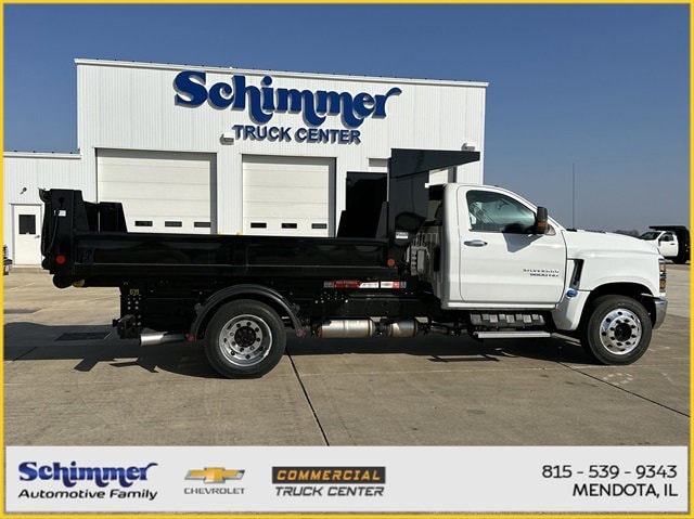 2024 Chevrolet Silverado 4500 Medium Duty Chassis Cab Work Truck's photo
