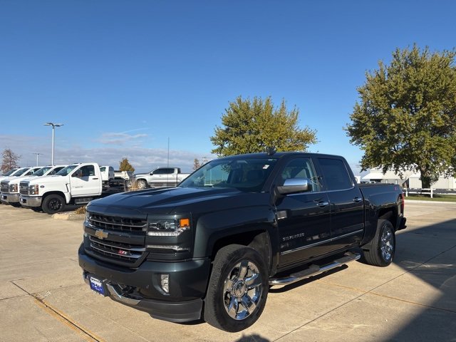 2018 Chevrolet Silverado 1500 LTZ photo 3