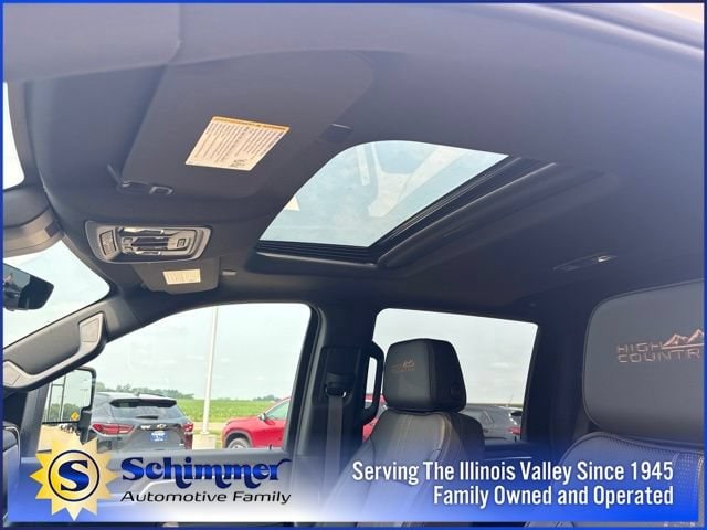 2026 Chevrolet Silverado 3500HD High Country - Photo 44