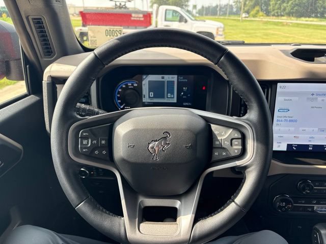 2023 Ford Bronco 4-Door Wildtrak - Photo 18